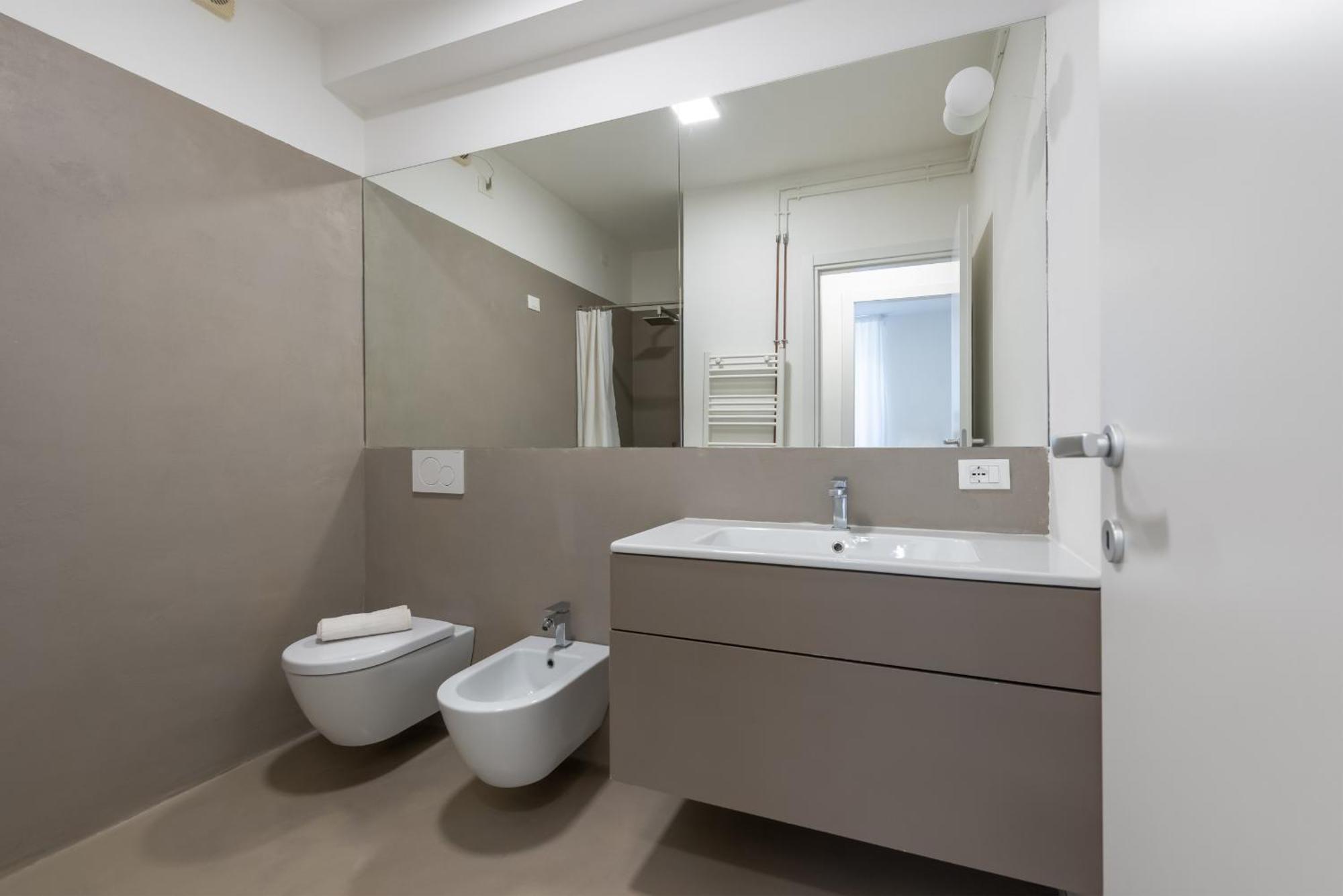 סאלו Residence Orti Apartments By Wonderful Italy מראה חיצוני תמונה
