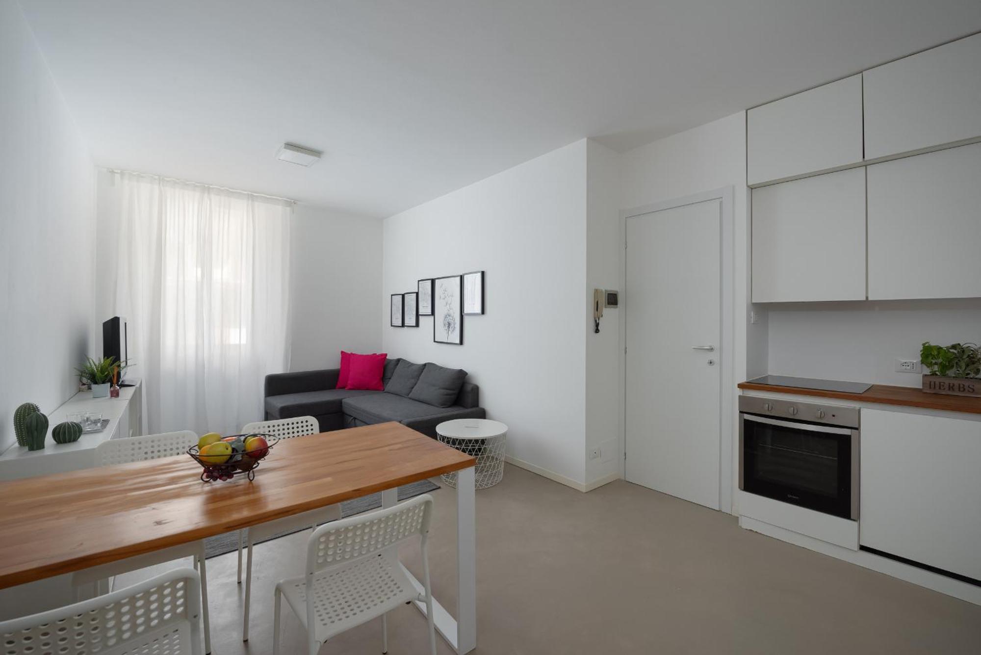סאלו Residence Orti Apartments By Wonderful Italy מראה חיצוני תמונה